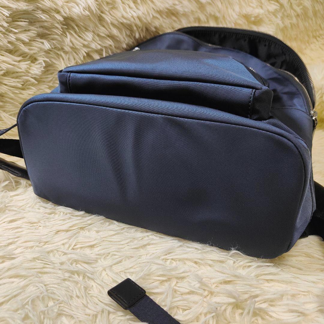 極美品 マイケルコース ネイビー  ビジネスリュック