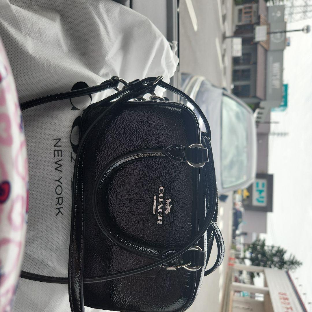 COACH黒いショルダーバッグ