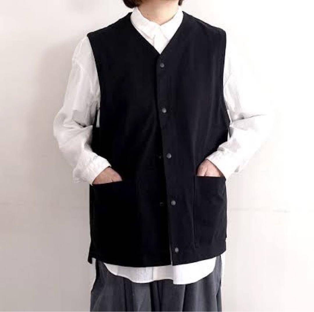 青山】 手編みニットベスト｜ 無印良品