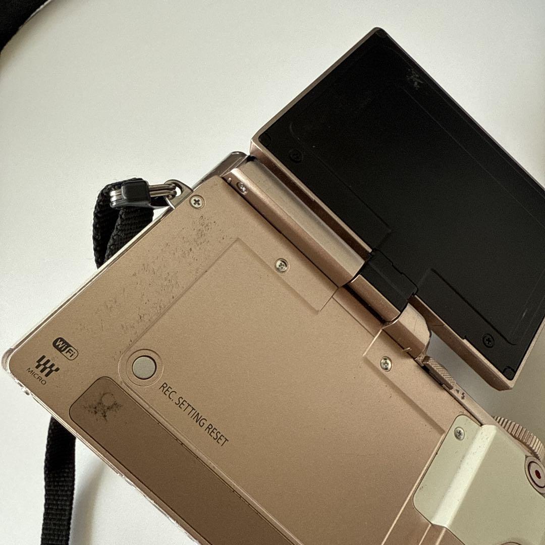【ジャンク品】Panasonic DC-GF10ホワイトミラーレス一眼レンズ付き
