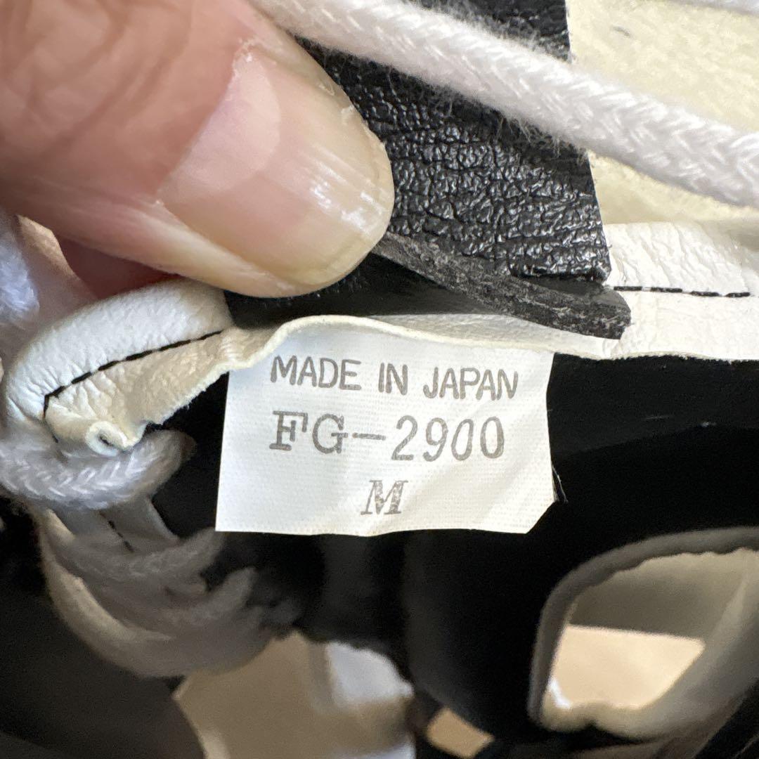 ウイニング winning ボクシングヘッドギア M 刺繍剥がし跡あり ウイニング winning ボクシングヘッドギア M 刺繍剥がし跡あり