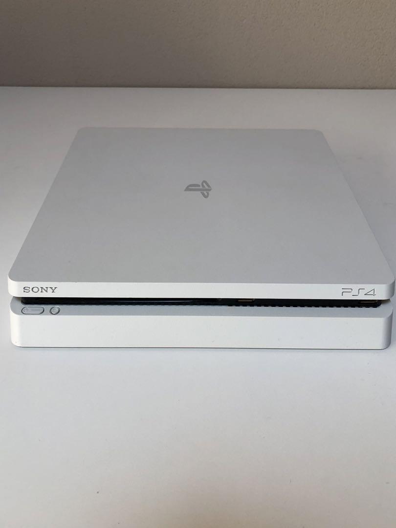PS4