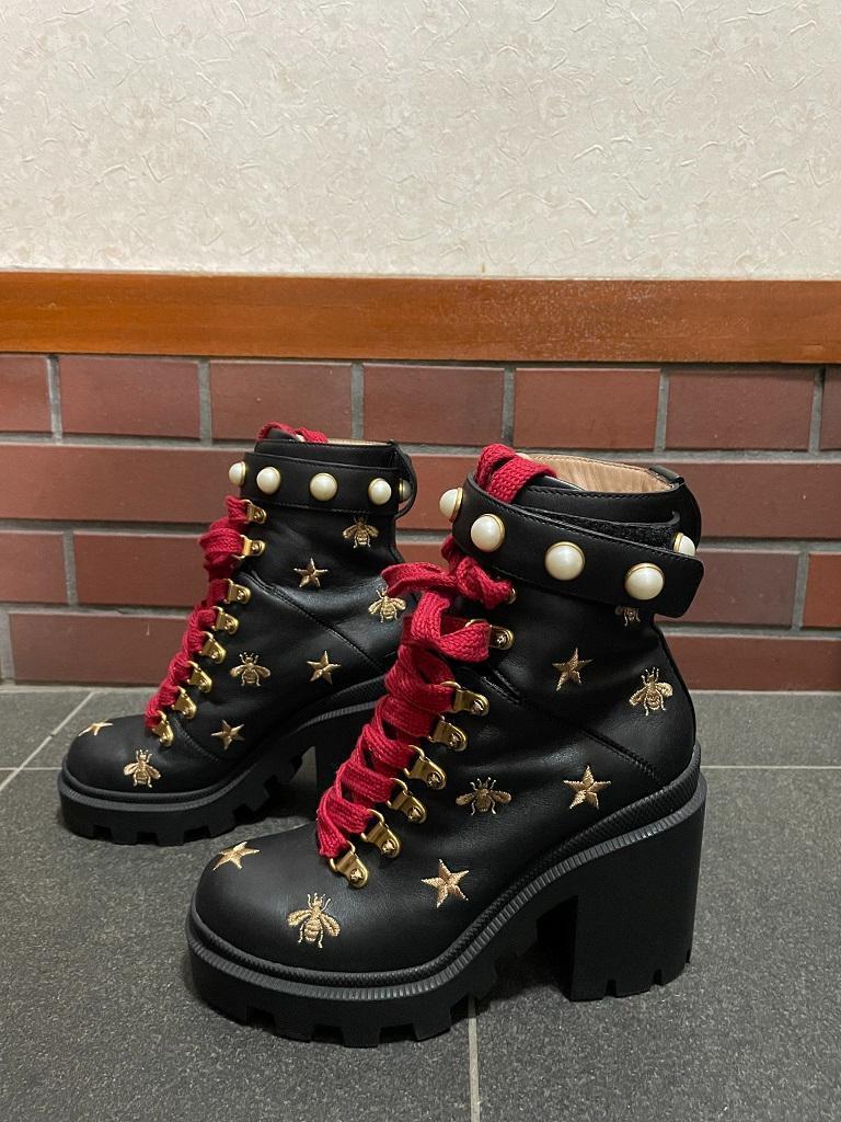 0042□ 日本未入荷 Gucci グッチ ビー パール ブーツ