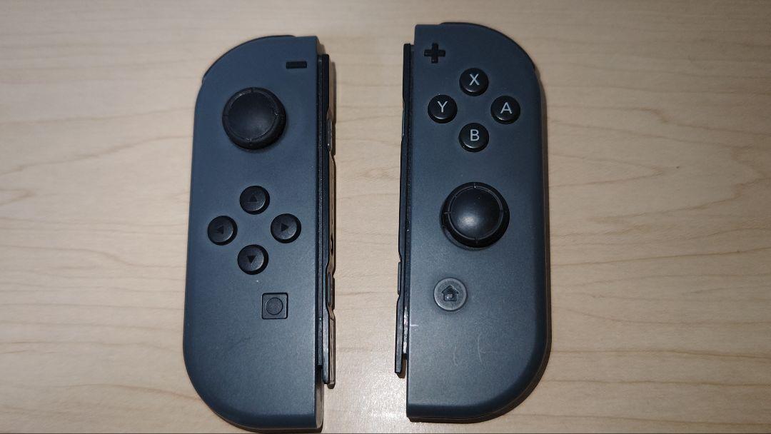 ニンテンドースイッチ 本体美品 ジョイコン左右 ケース入り ニンテンドースイッチ 本体美品 ジョイコン左右 ケース入り