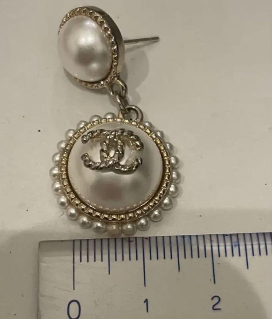 CHANELシャネル ピアス