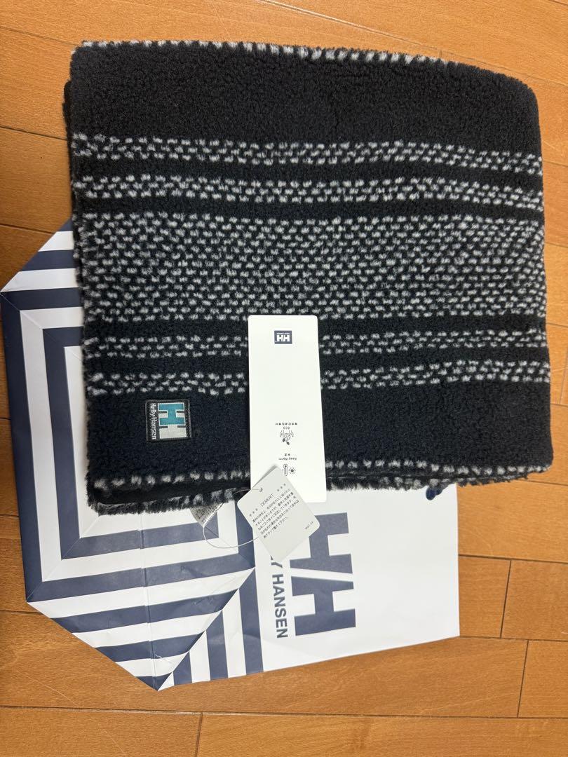 HH x DESCENDANT】CATPR SCARF FIBERPILE - メルカリ