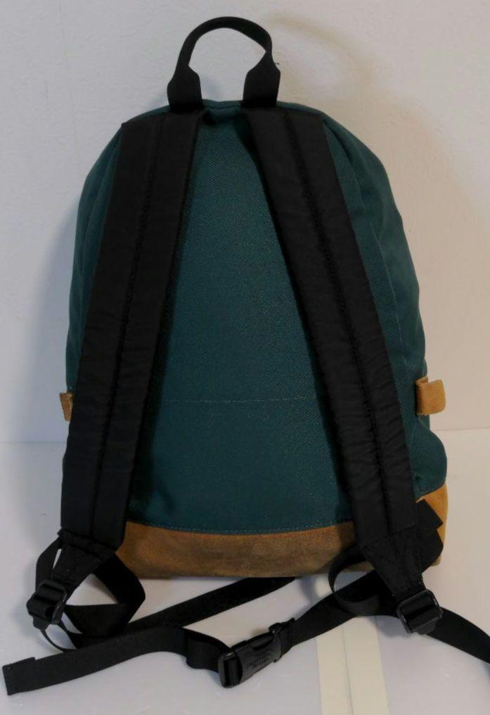 THE NORTH FACE ザ ノースフェイス バックパック　グリーン
