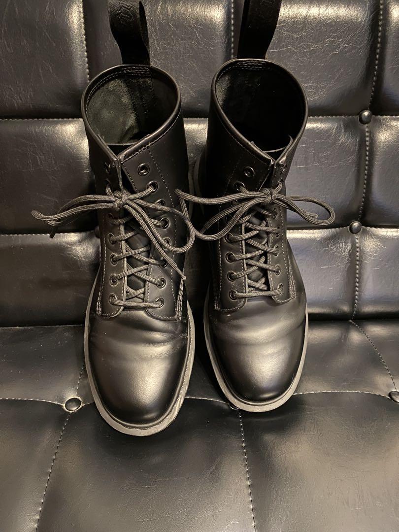 Dr.Martens CORE 1460 MONO 8EYE BOOTブーツモノ