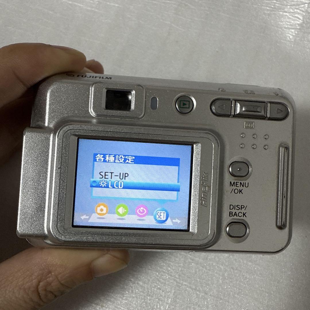 ❗️激安価格❗️デジカメ　本体　FUJIFILM Finepix A500 ❗️激安価格❗️デジカメ 本体 FUJIFILM Finepix A500 - メルカリ
