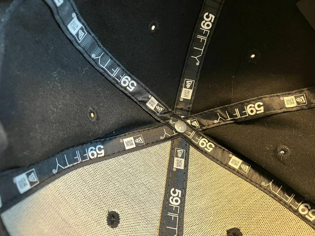 STUSSY NEWERA　キャップ 60.6cm USA国旗 黒