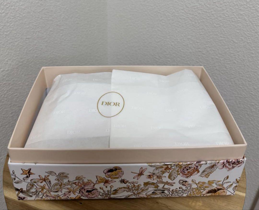 Dior Miss Dior バスギフトボックス 新品未使用 DIOR ディオール ギフトボックス - メルカリ