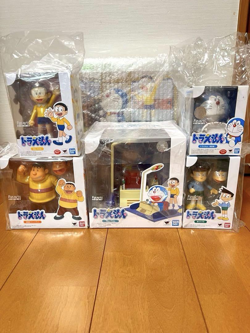 SHフィギュアーツ ドラえもん フィギュア一式 美品 中古品
