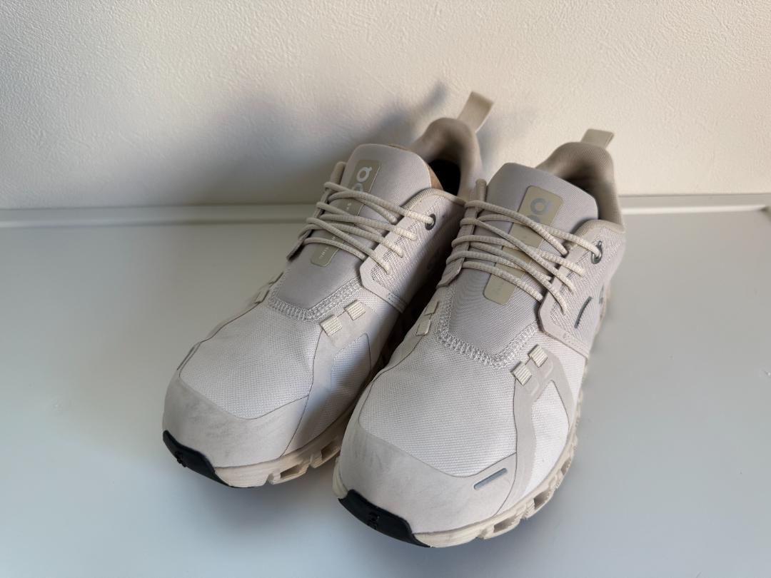 【美品】On スニーカー Cloud 6 WP 25.0cm