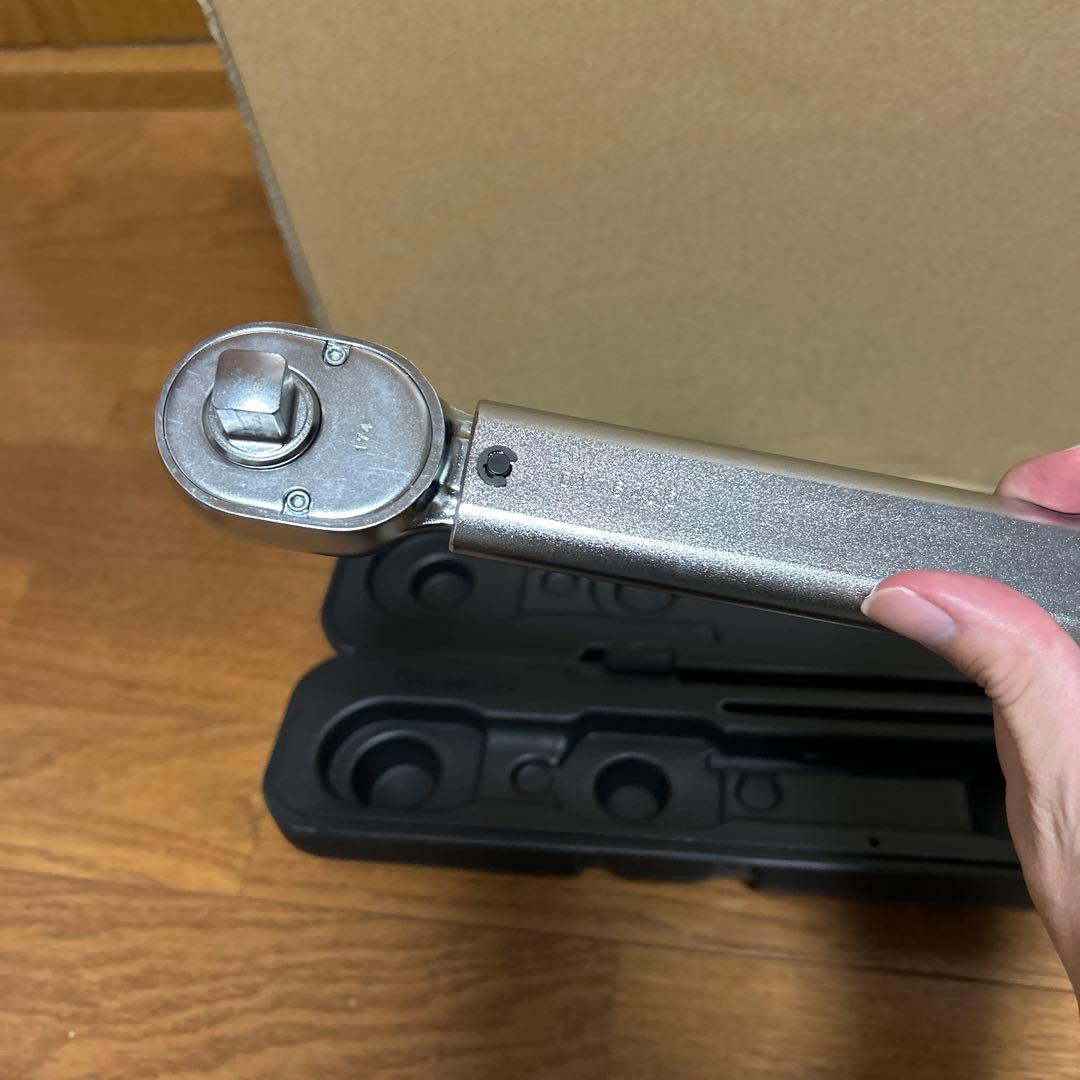 未使用 TONE トルクレンチ T4MN200 未使用 TONE トルクレンチ T4MN200