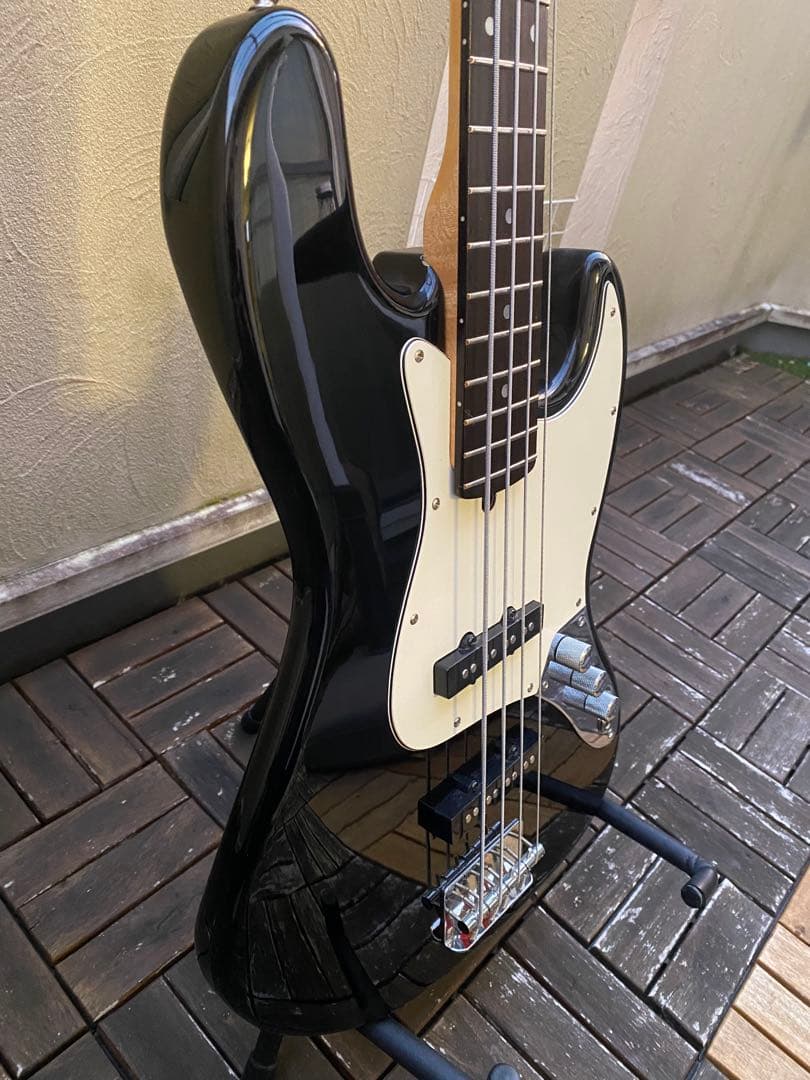 Bacchus BJB-300R(バッカス ジャズベースタイプ) Bacchus BJB-300R(バッカス ジャズベースタイプ)