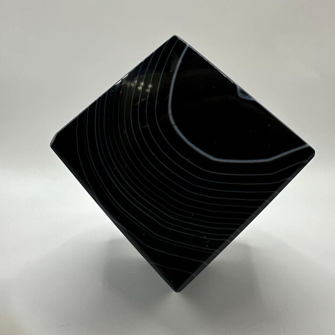 オニキス キューブ 天然石 352