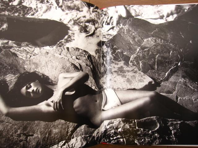 MONICA BELLUCCI　モニカ・ベルッチ