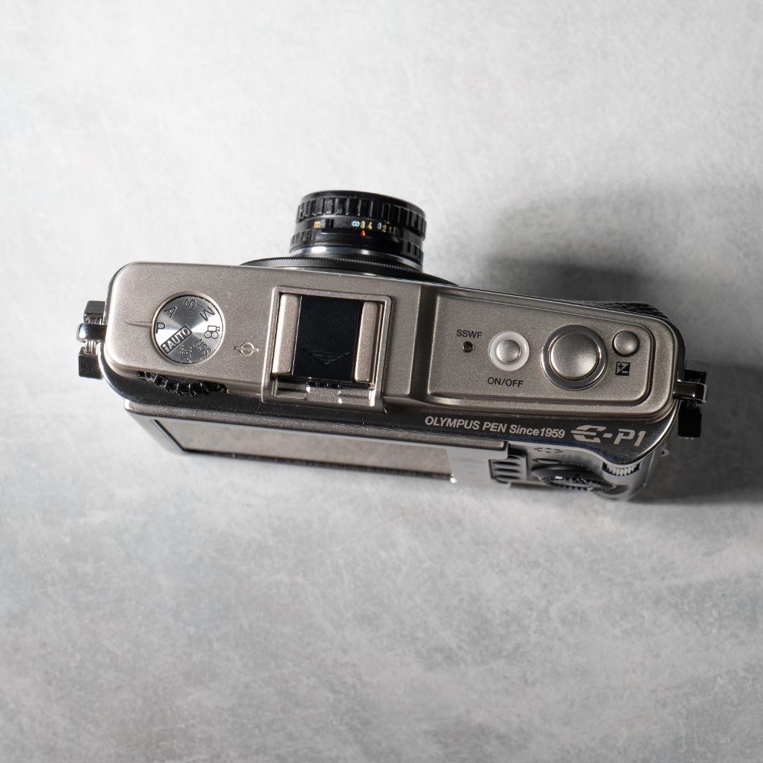 【写ルンです感覚のコンデジ】OLYMPUS PEN E-P1 24mm