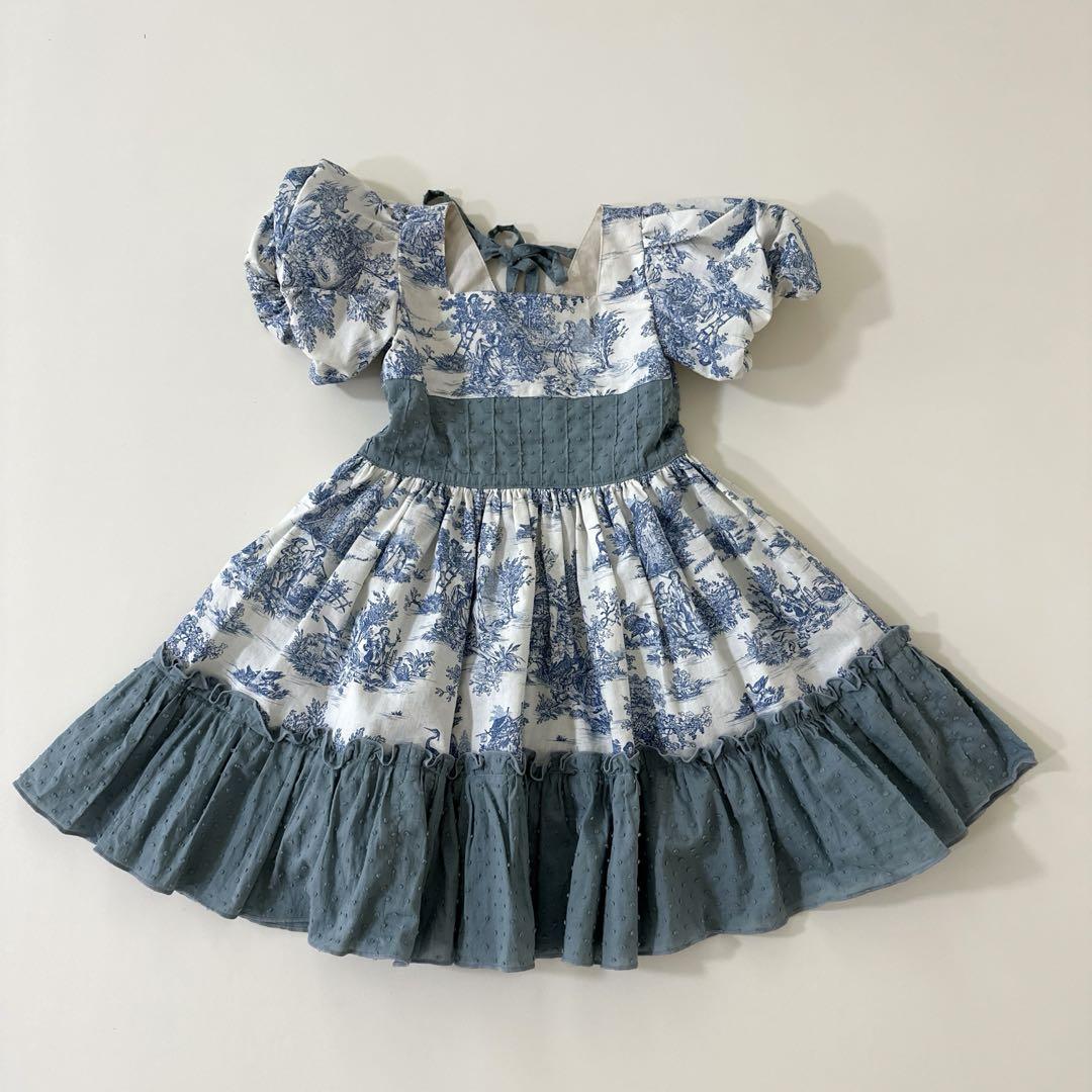 花柄フリルワンピース（青と白）　トワルジュイ