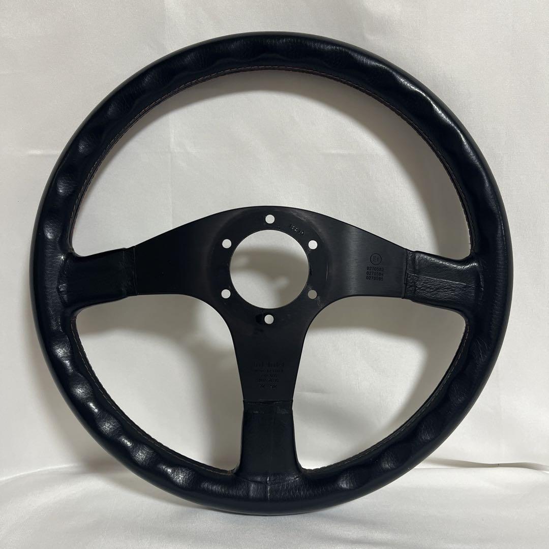 【中古美品★】MOMO ステアリングハンドル TYP D35