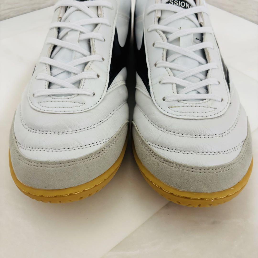 【美品】MIZUNO ミズノ MORELIAモレリア IN インドア 28cm