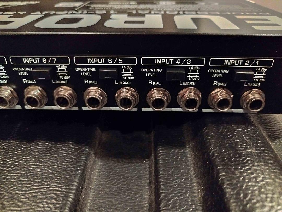 【ミキサー】Behringer Eurorack Pro RX1602【完動品】