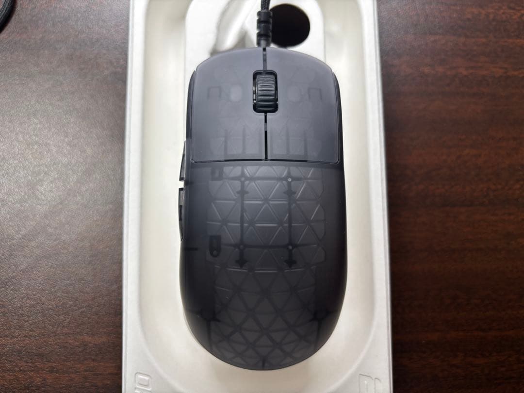 ゲーミングデバイス目立った傷や汚れなし