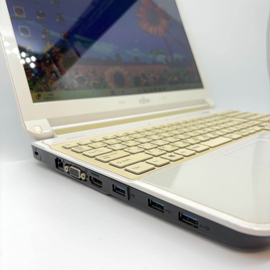 富士通 ノートパソコン Corei7 SSD メモリ16GB Win11 A56 - ノートPC