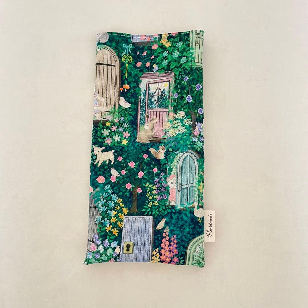 ガーゼハンカチ ユキエモン667 ハンドメイド ガーゼハンカチ ユキエモン667 ハンドメイド