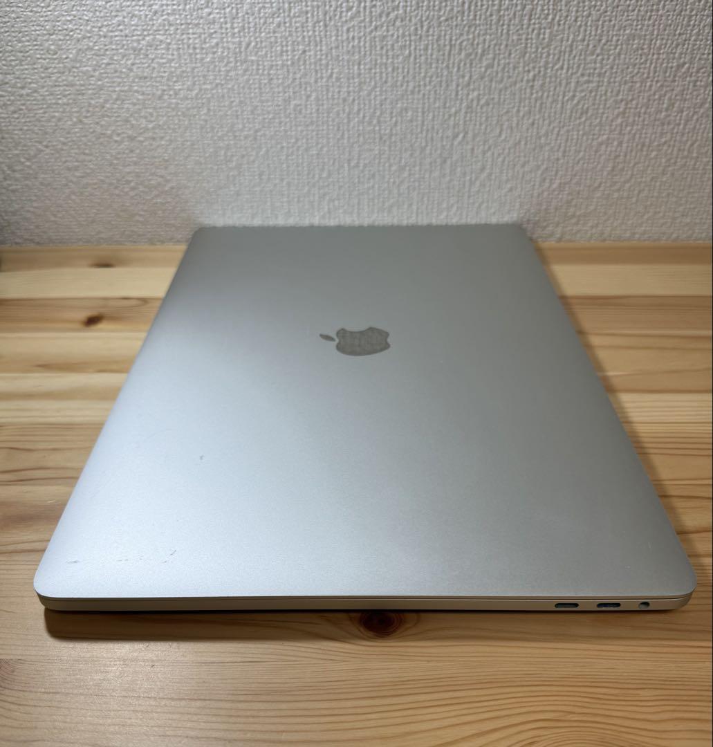 MacBook Pro 15インチ 2016 i7/16GB/500GB