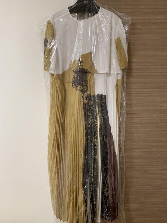 華麗 【新品タグ付】完売 Ameri アメリFUDE ART PLEATS DRESS ロング