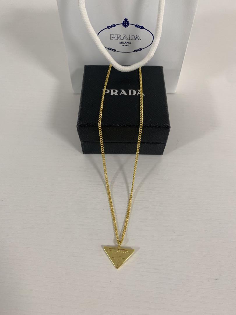 PRADA プラダ 三角 ネックレス prada プラダ エターナル ゴールド ペンダント ネックレス