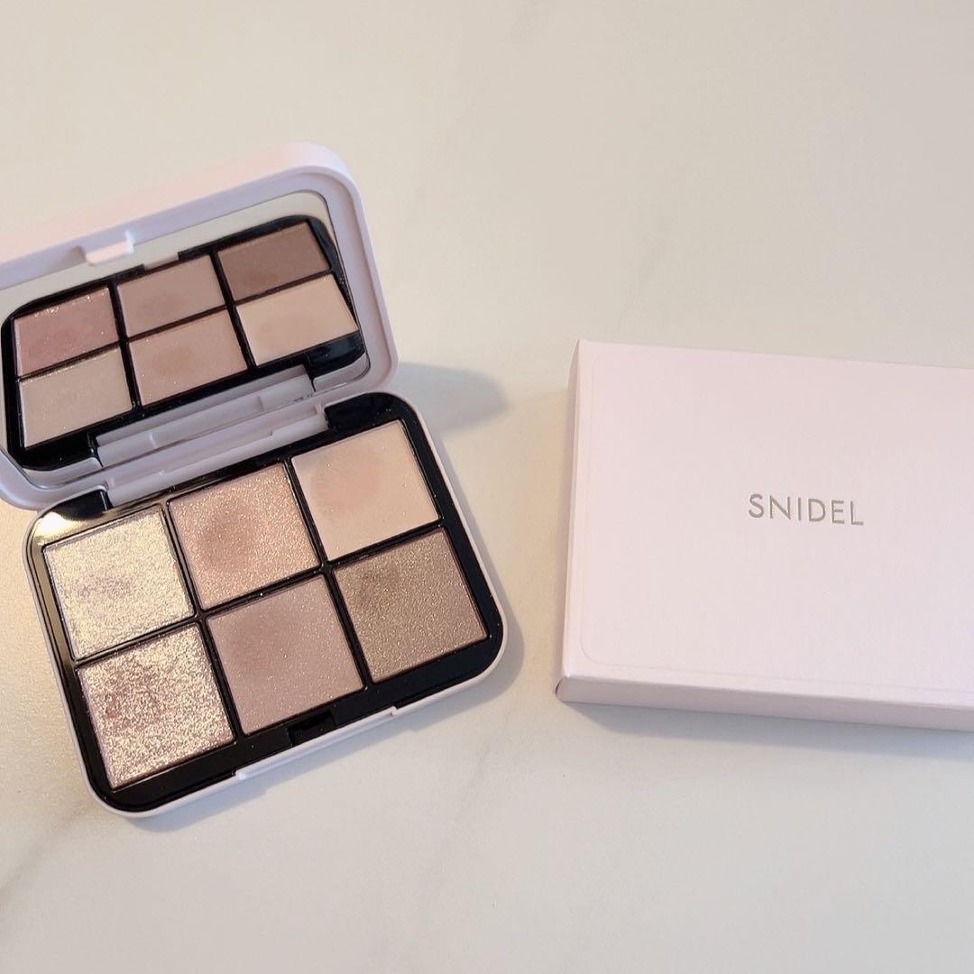 初回限定パッケージ SNIDEL アイデザイナーn 01 Coral Charm
