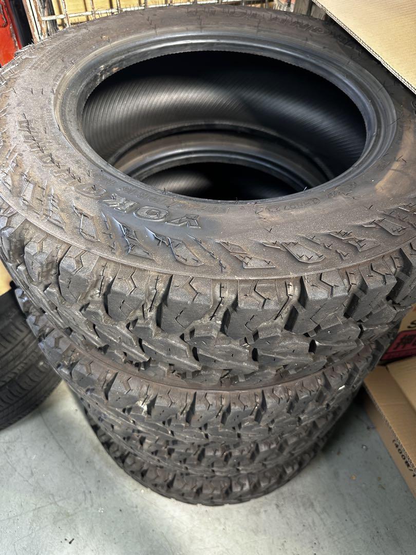 LT215/70R16 100/97 ヨコハマ　ジオランダーMT