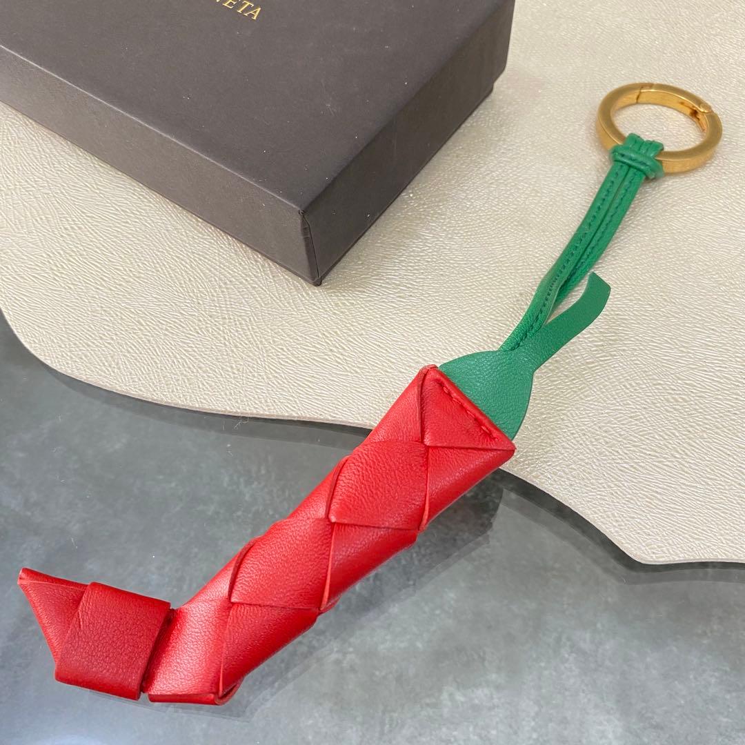 【新品】BOTTEGA VENETA ボッテガ トウガラシ キーホルダー