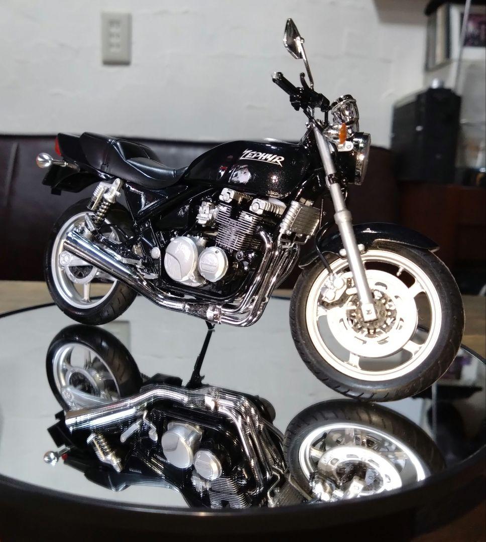 アオシマ1/12　カワサキゼファー　ZR400C ZEPHYR89組み立塗装済み
