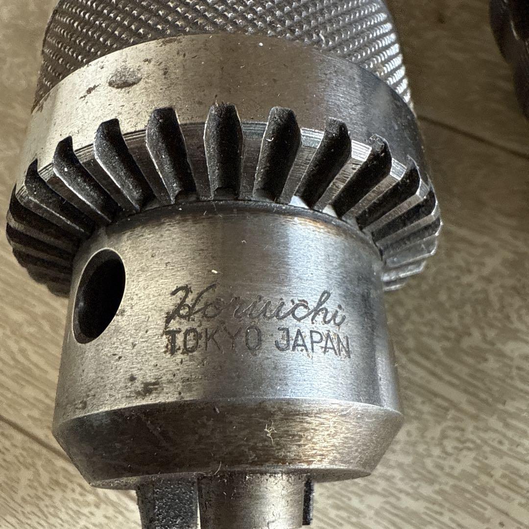 ＆ A0022