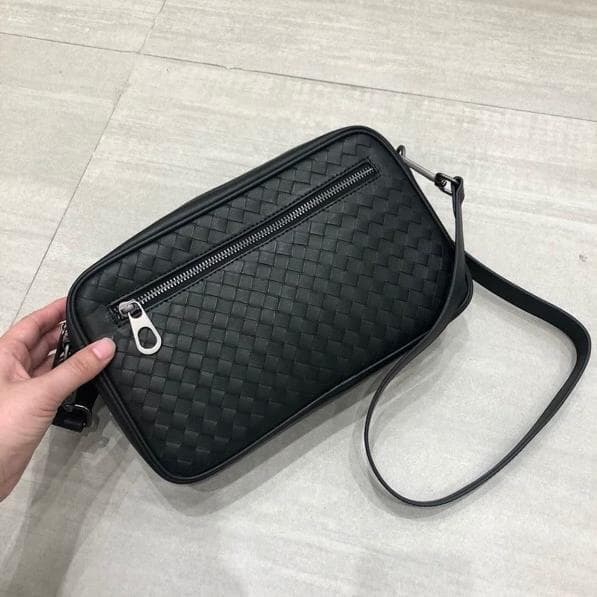 Bottega Veneta ブラックショルダーバッグ