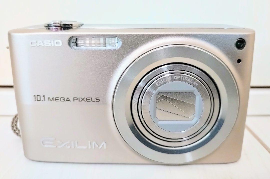 美品　Casio EXILIM EX-Z200　カメラ