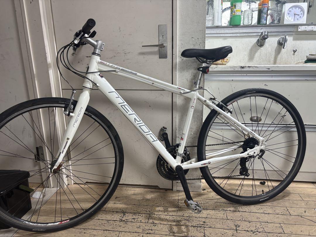 MERIDA クロスウェイTFS50 ホワイト クロスバイク 700C