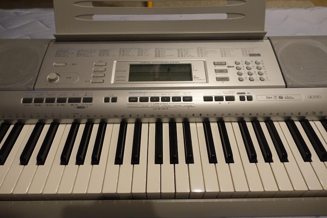 CASIO CTK-4000　キーボード　電子ピアノ