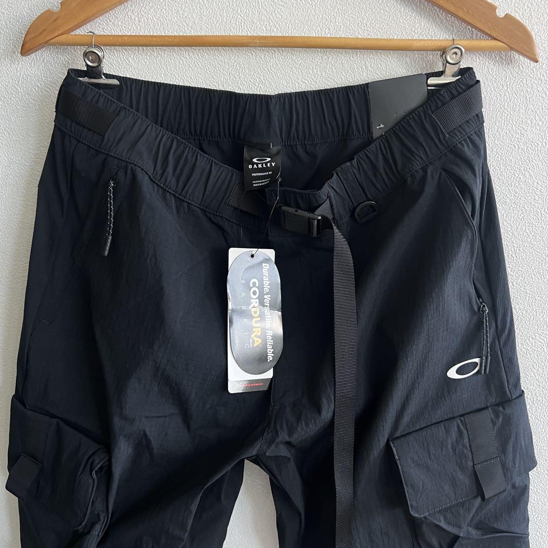 OAKLEY × CORDURA ジョガーカーゴパンツ（タグ付き新品）