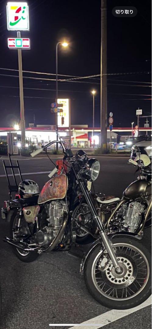 sr400 アップトランペットマフラー　t&f