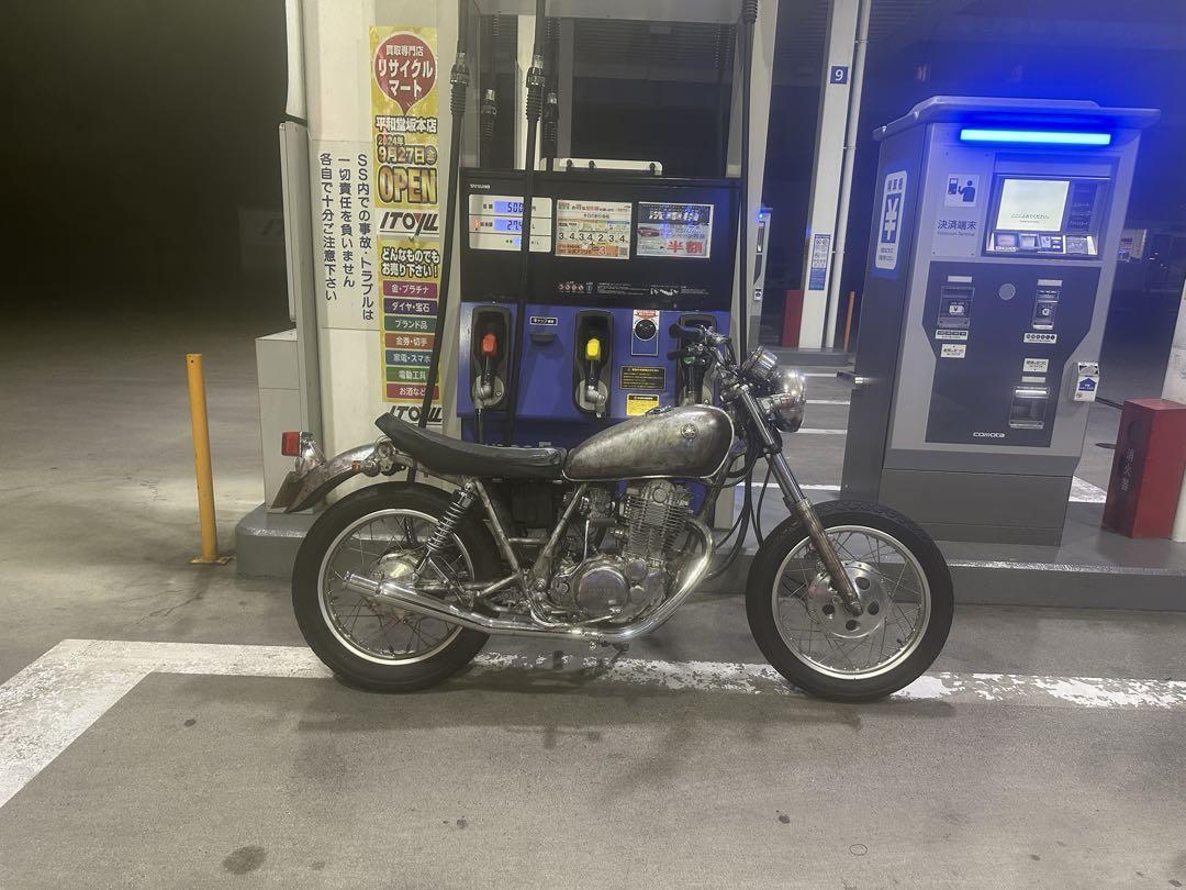 sr400 アップトランペットマフラー　t&f