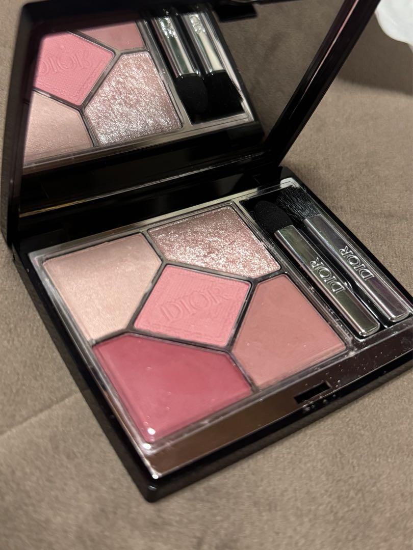 DIOR サンク クルール アイシャドウパレット823