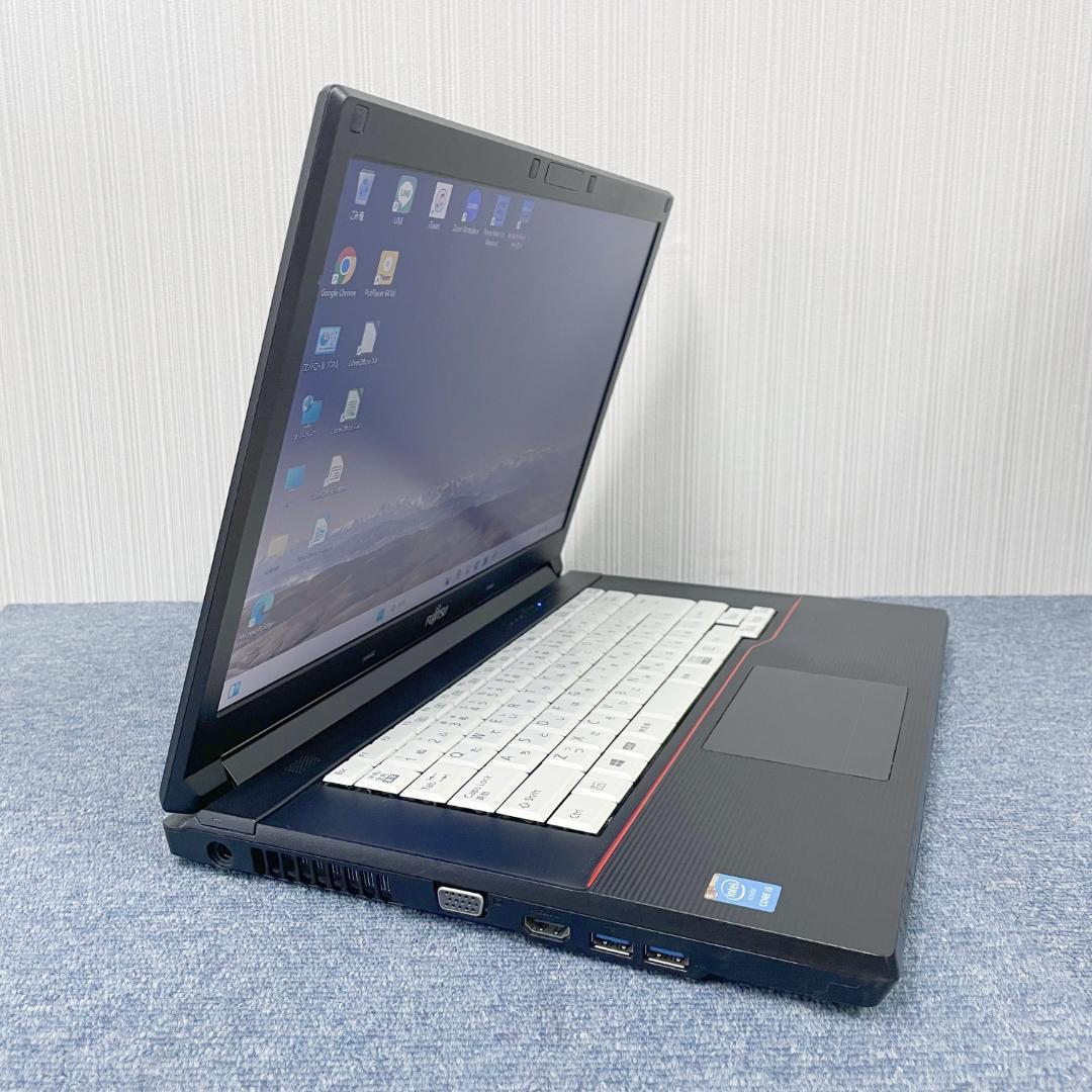 富士通　i5　ノートパソコン　Windows11　オフィス付き　爆速SSD搭載