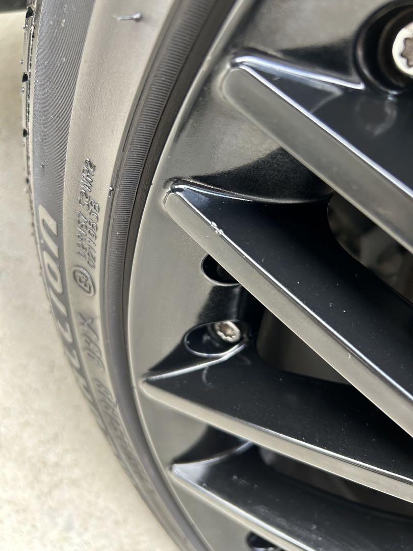 215|45R18 Carlsson