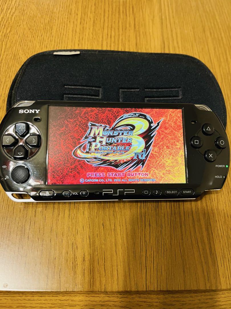 PSP 3000 モンスターハンター3rd ペルソナセット