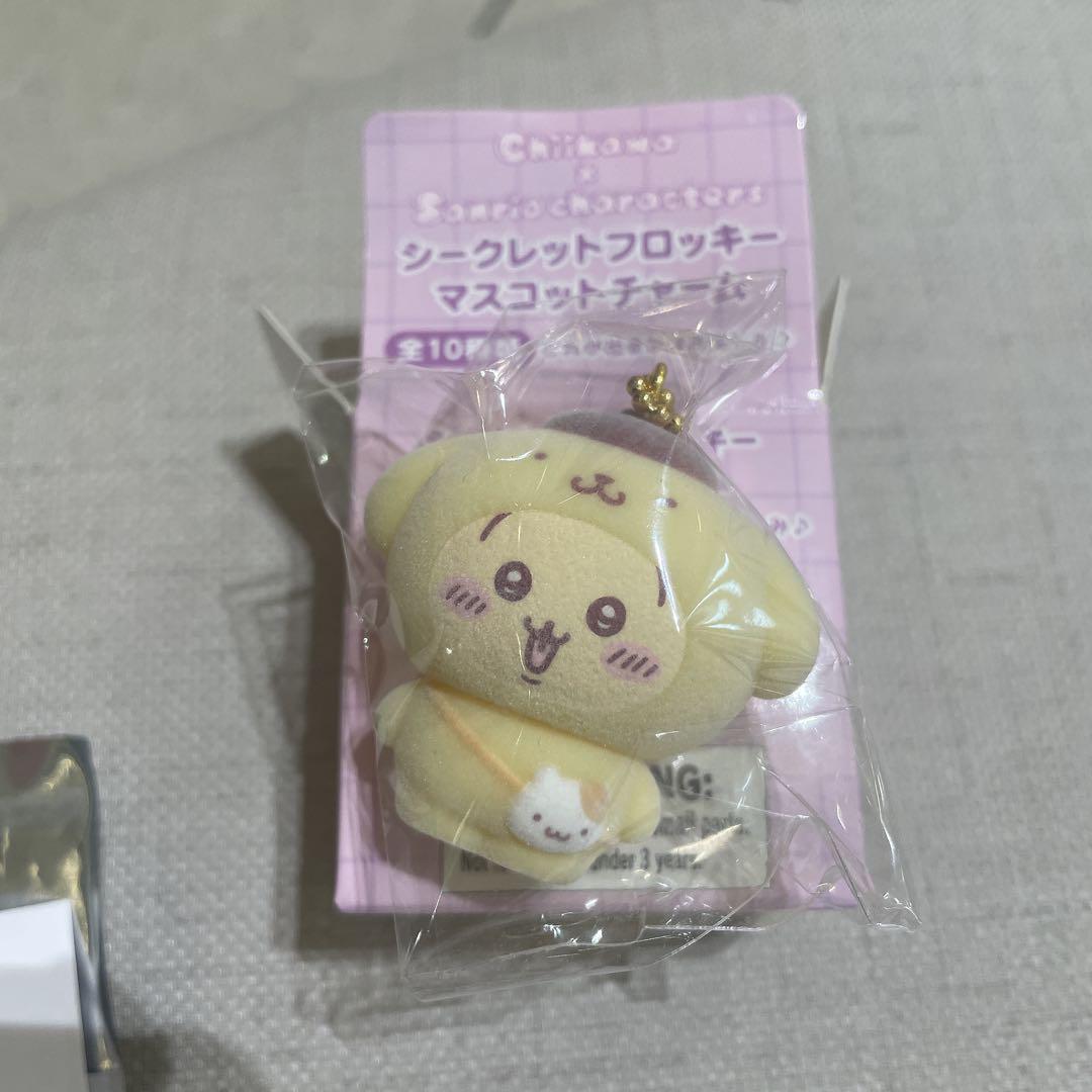 ちいかわ　サンリオ　コラボ　シークレットフロッキー　マスコットチャーム5種セット サンリオキャラクターズ 【予約】ちいかわ シークレット