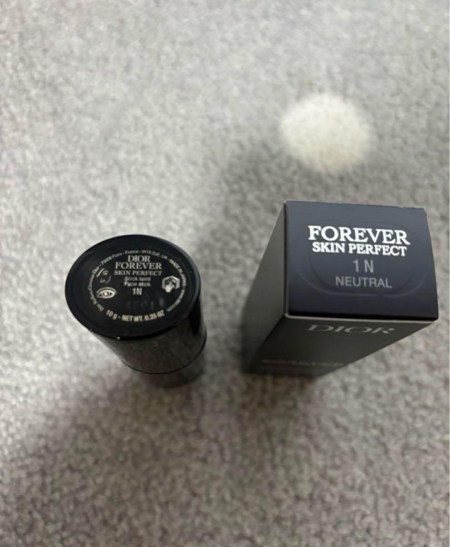 【新品同様】Dior フォーエヴァースキンパーフェクトスティック　1N